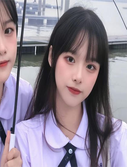 欧美双茎同入_轮流和两个男人一起心得体会